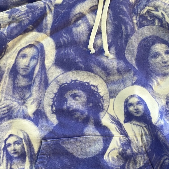 NEW WITH TAG SUPREME Sus and Mary Hooded purple Sweatshirt. Purchased in NYC - Picture 2 of 7